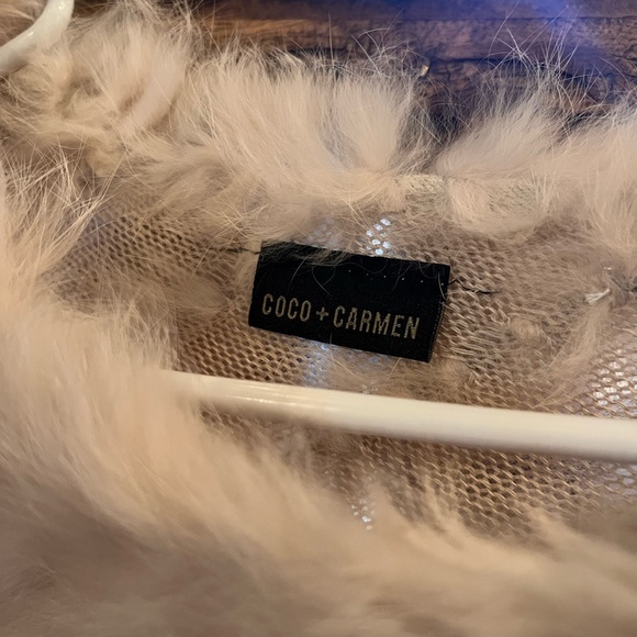 Coco + Carmen Cream Poncho - Picture 3 of 3